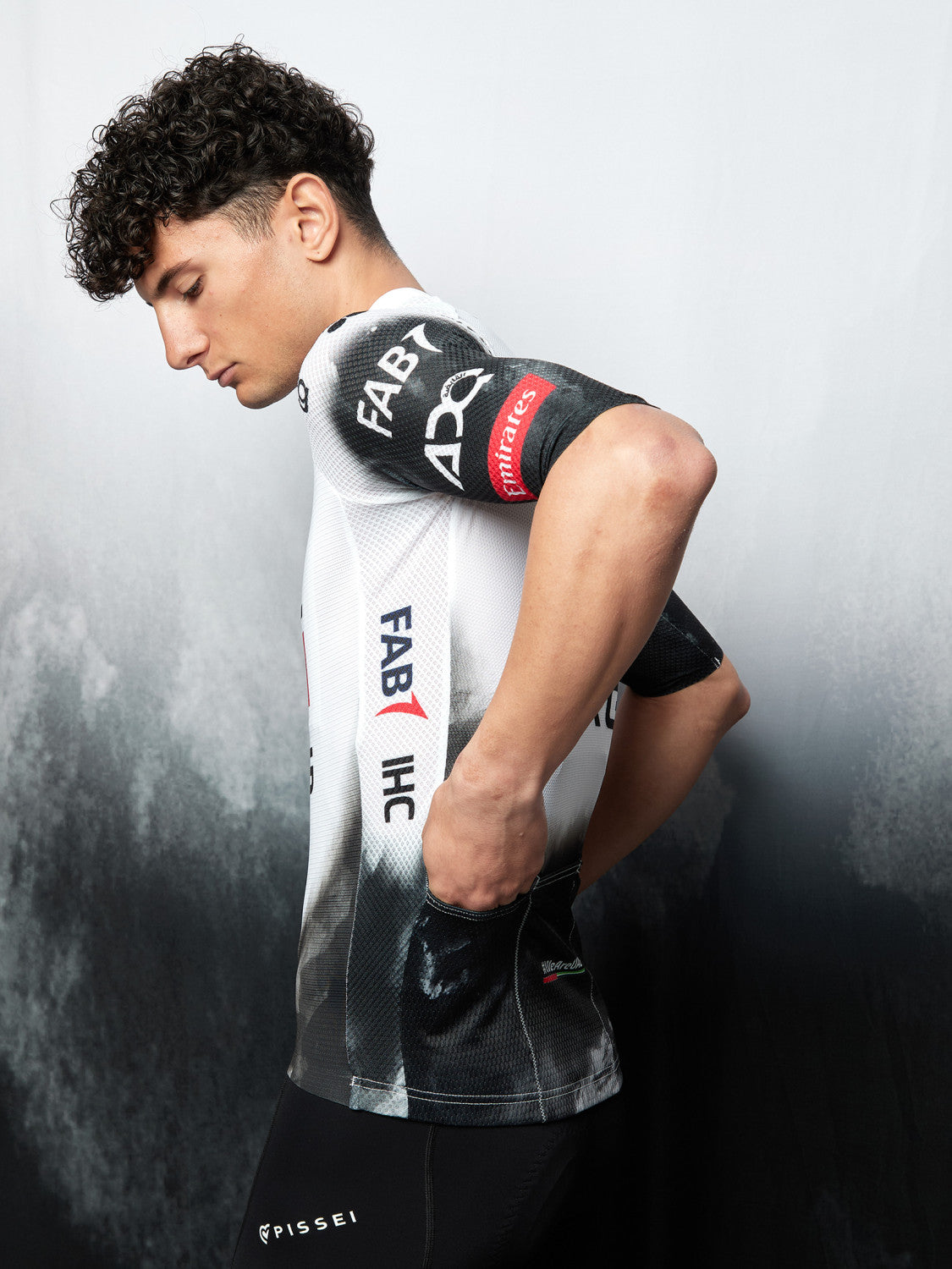 UAE Team Emirates 2025 Magistrale Ultra Short Sleeve Jersey